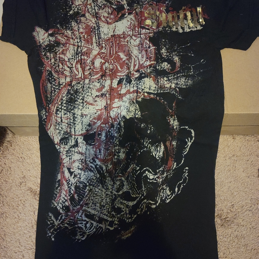 Sinful short sleeve